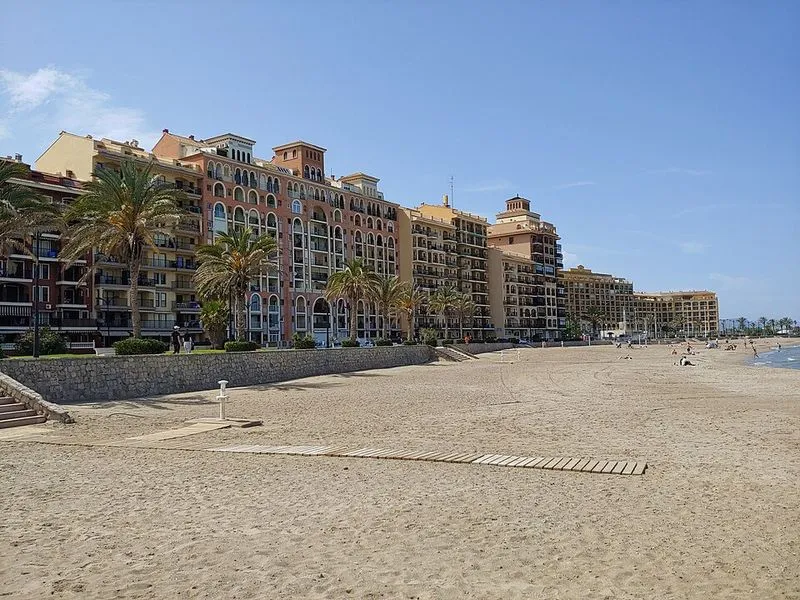 Playa de Port-Saplaya Norte en Alboraya, Valencia — foto 3 de 5