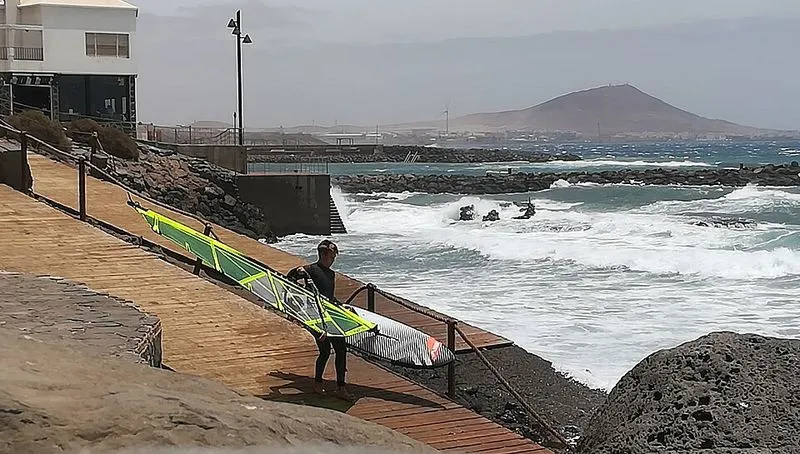 Playa Pozo Izquierdo en Santa Lucía de Tirajana, Las Palmas — foto 2 de 3
