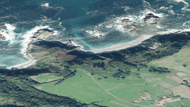 Playa de Pumarín en Cudillero