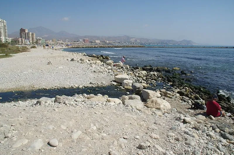 Playa Punta del Riu en El Campello, Alicante — foto 2 de 5