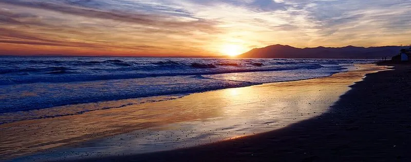 Playa de Real de Zaragoza en Marbella, Málaga — foto 7 de 9