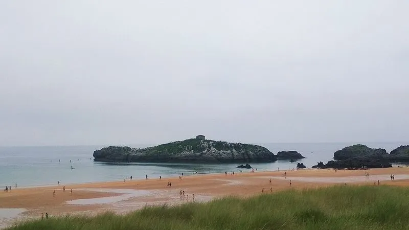 Playa Ris en Noja, Cantabria — foto 3 de 10