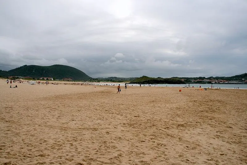 Playa Ris en Noja, Cantabria — foto 9 de 10