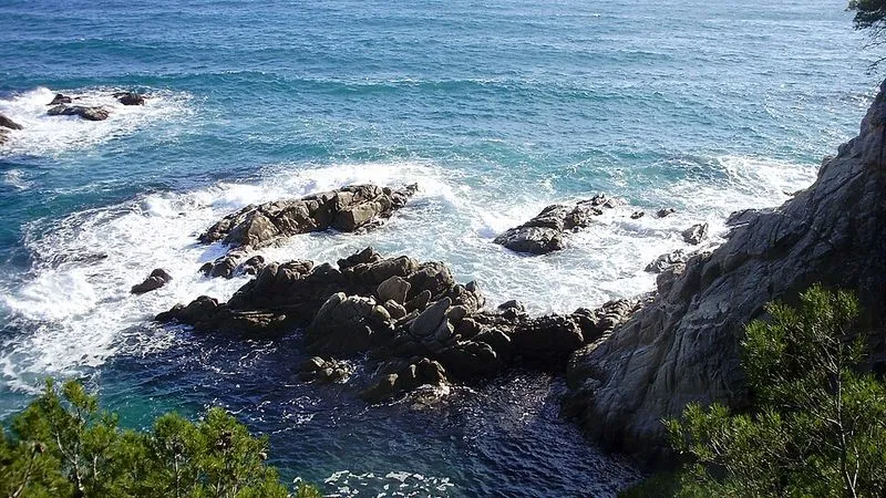 Playa Roques Planes en Calonge, Gerona — foto 2 de 7