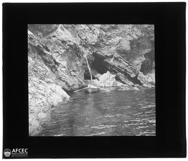 Playa de sa Conca en Cadaqués, Gerona — foto 6 de 6