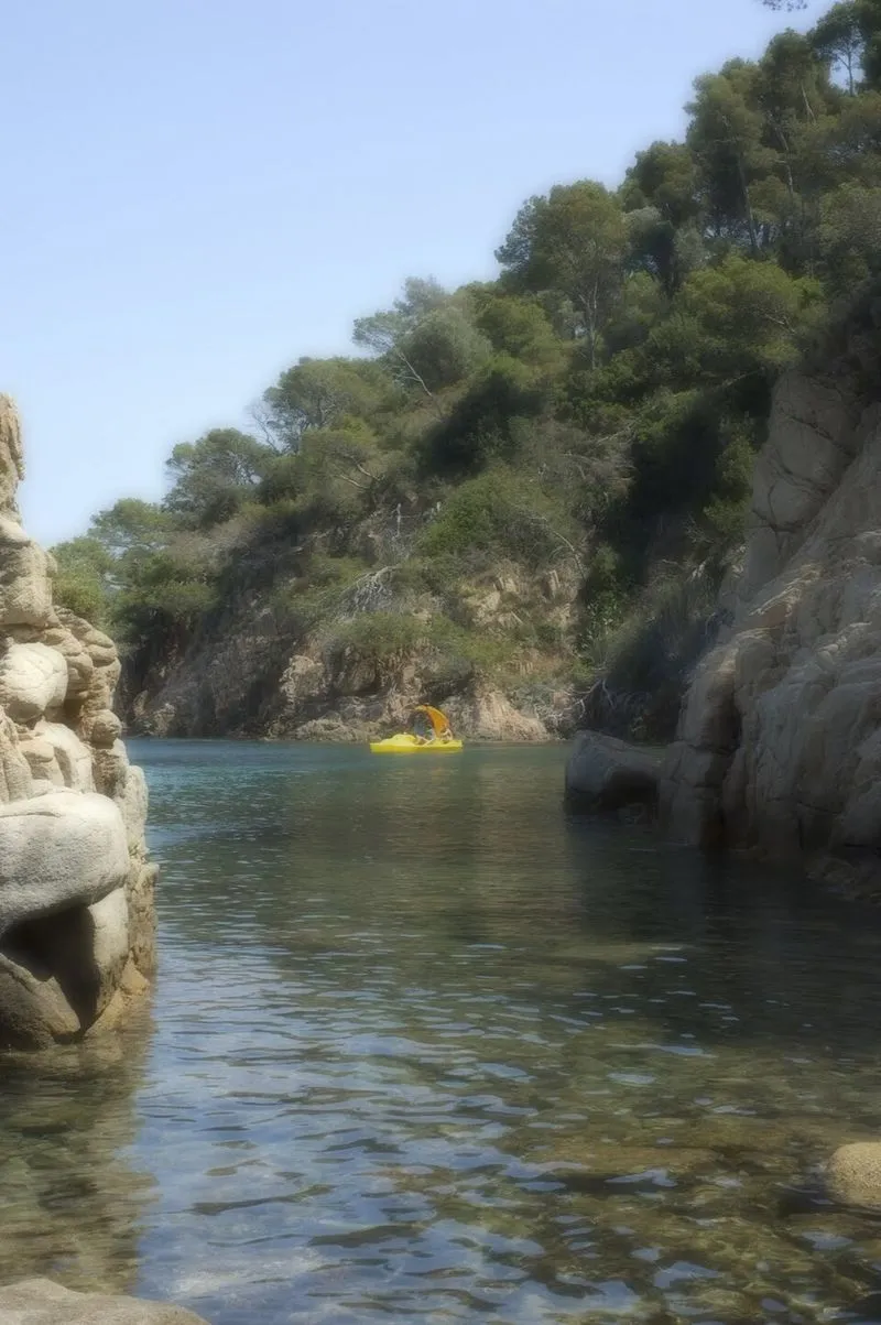 Playa de sa Riera en Begur, Gerona — foto 4 de 9