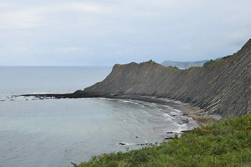 Playa Sakoneta en Deba, Guipúzcoa — foto 3 de 10
