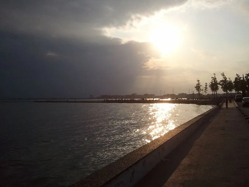 Playa de Salatar en Roses