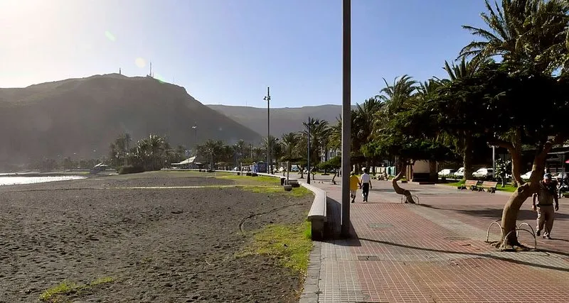 Playa de San Sebastián en San Sebastián de la Gomera, Santa Cruz de Tenerife — foto 2 de 8