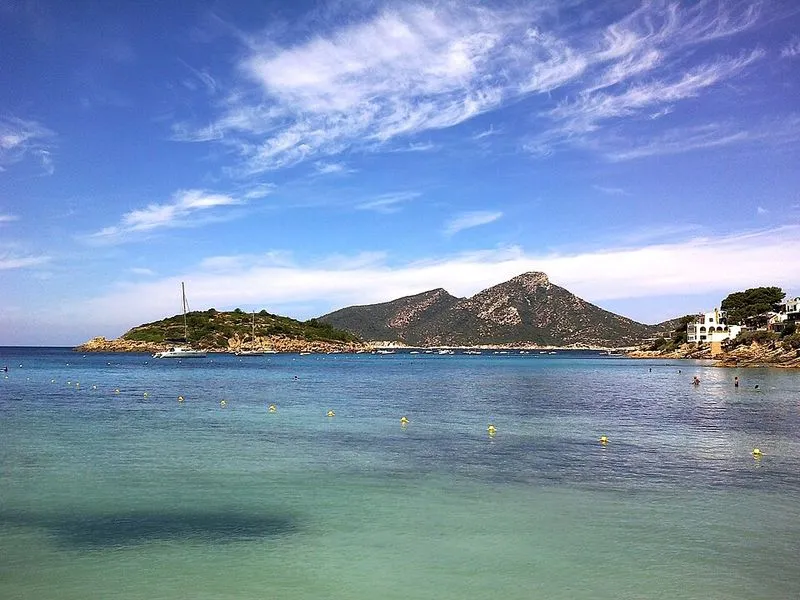 Playa Sant Elm en Andratx, Islas Baleares — foto 2 de 13