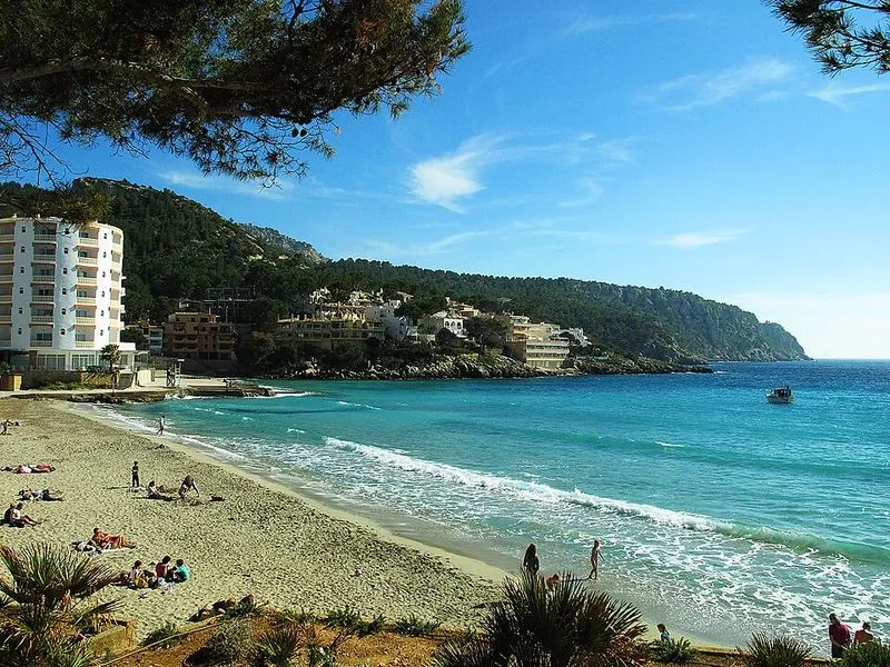Playa Sant Elm en Andratx, Islas Baleares — foto 12 de 13