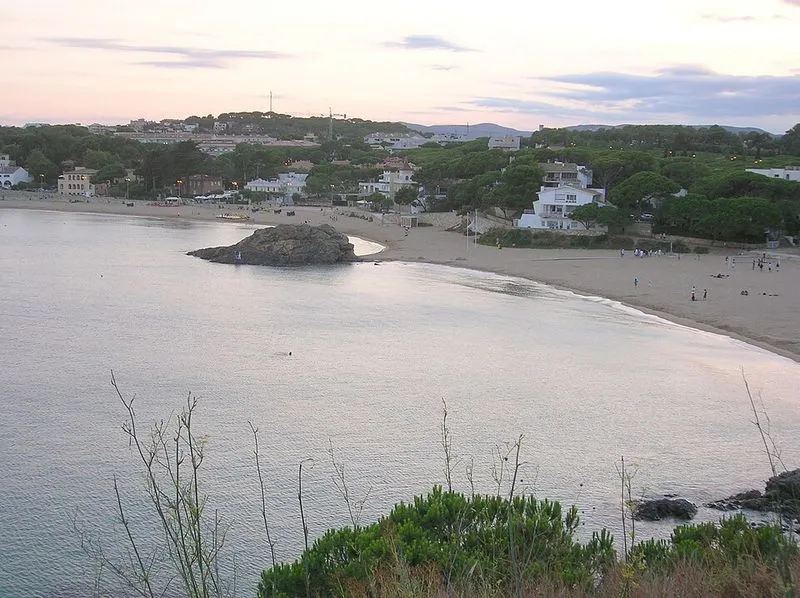 Playa Sant Esteve de la Fosca en Palamós, Gerona — foto 3 de 8