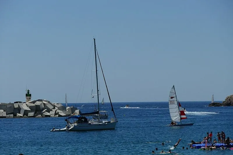 Playa Sant Feliu en Sant Feliu de Guíxols, Gerona — foto 3 de 10