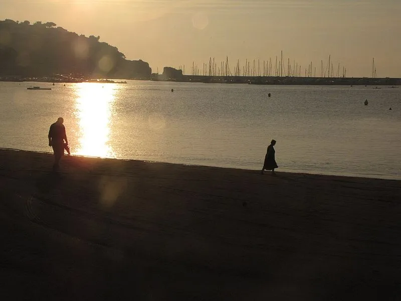 Playa Sant Feliu en Sant Feliu de Guíxols, Gerona — foto 7 de 10