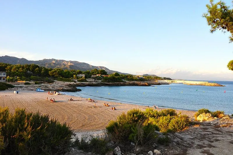 Playa de Sant Jordi en L'Ametlla de Mar