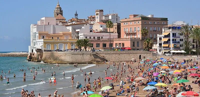 Playa de Sant Sebastià en Sitges, Barcelona — foto 3 de 8
