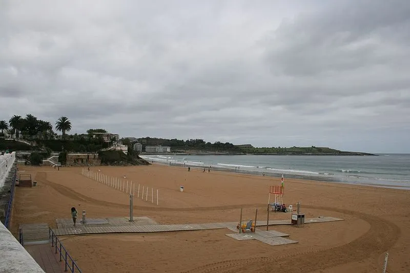 Playa de Sardinero I en Santander, Cantabria — foto 4 de 14