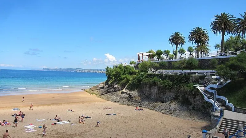 Playa de Sardinero I en Santander, Cantabria — foto 13 de 14