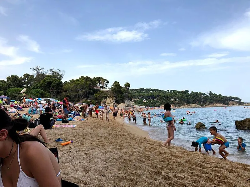 Playa Ses Torretes en Calonge, Gerona — foto 2 de 4