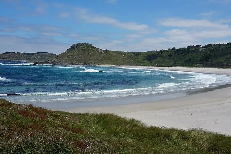 Playa de Soesto en Laxe, A Coruña — foto 2 de 5