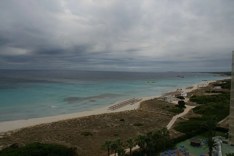 Playa Son Bou en Alaior, Islas Baleares — foto 6 de 9