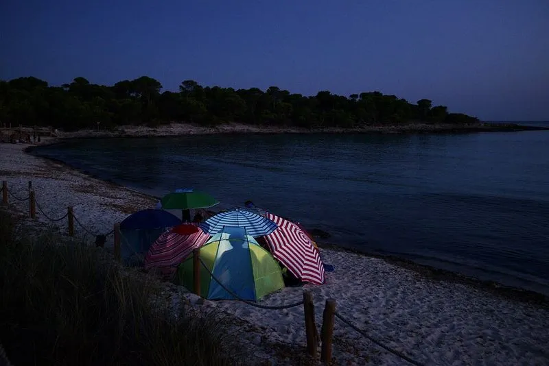 Playa Son Saura en Ciutadella de Menorca, Islas Baleares — foto 5 de 10