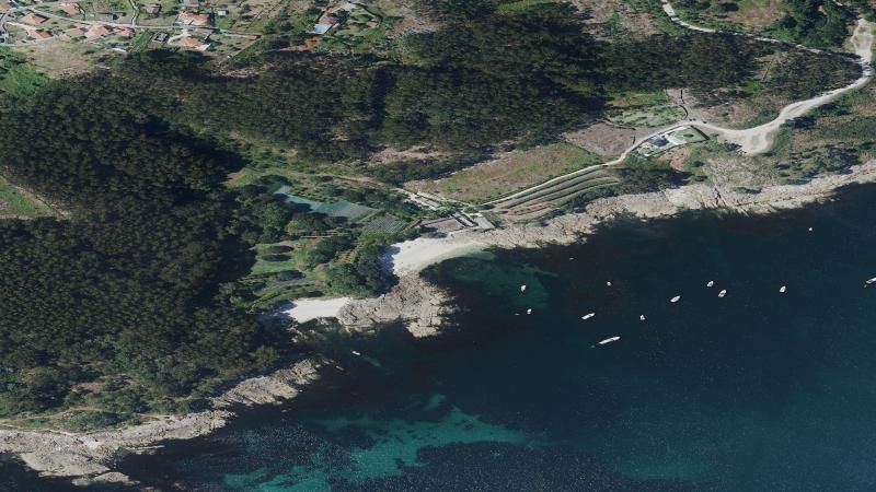 Vista aérea de Playa de Temperáns en Cangas, Pontevedra