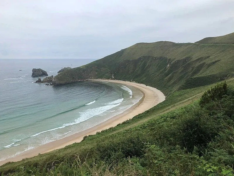 Playa Torimbia en Llanes, Asturias — foto 4 de 10
