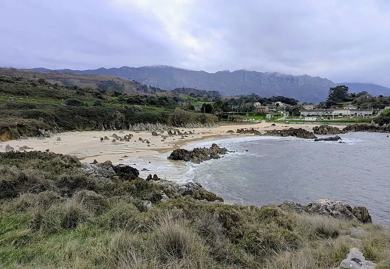Playa de Toró en Llanes