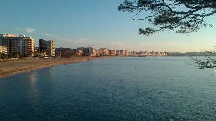 Playa Torre Valentina en Calonge, Gerona — foto 4 de 6