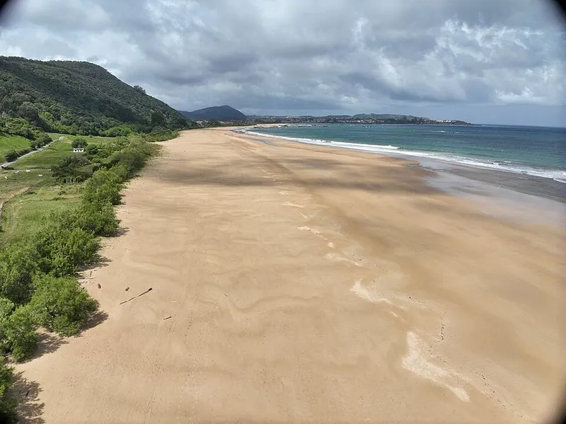 Playa Trengandín en Noja, Cantabria — foto 2 de 2