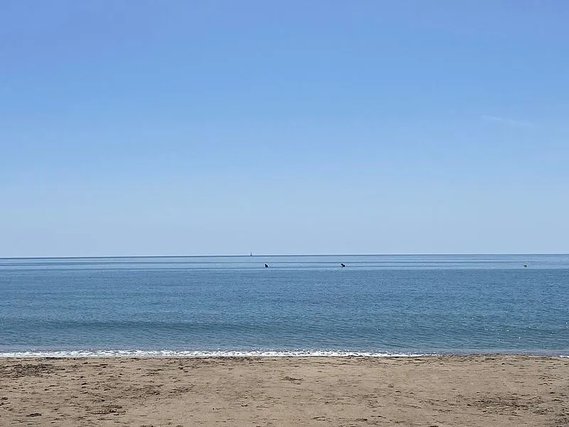 Playa de Vilafortuny en Cambrils, Tarragona — foto 2 de 3