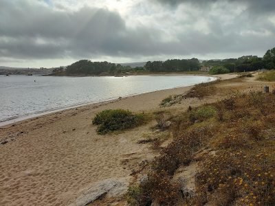Playa de A Illa en A Pobra do Caramiñal