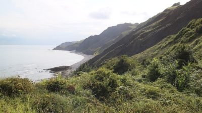 Playa de Aitzuri en Deba