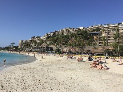 Playa de Aquamarina en Mogán