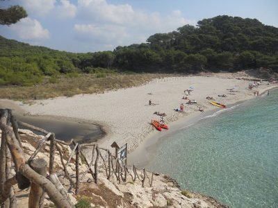 Cala Trebaluger en Es Migjorn Gran