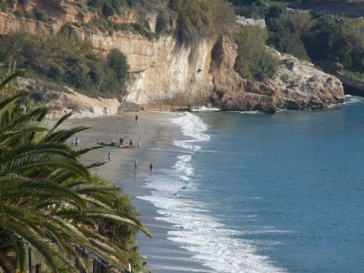 Playa de Carabeillo Chico en Nerja