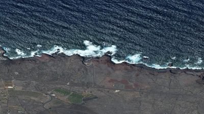 Vista aérea de Charco Azul, Frontera