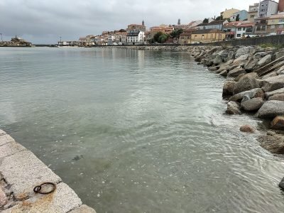 Playa de Cruces en Ribeira