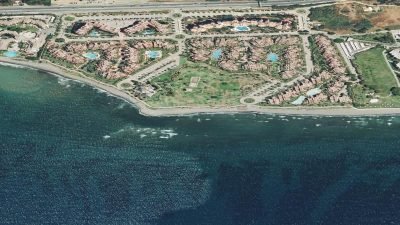Vista aérea de Guadalmansa, Estepona