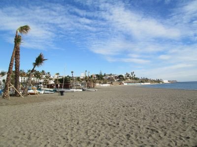 Playa de la Butibamba en Mijas
