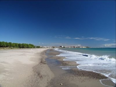 Playa de l'Arenal en Vandellòs i l'Hospitalet de l'Infant