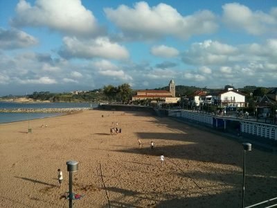 Playa de Luanco en Gozón