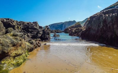 Playa de Mendía en Ribadedeva