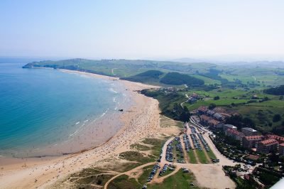 Playa de Merón en San Vicente de la Barquera
