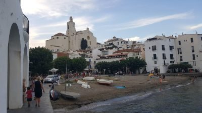 Playa de Port d'Alguer en Cadaqués
