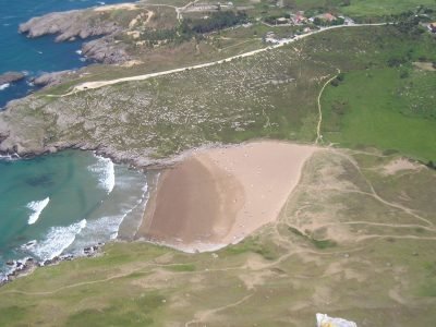Playa de Sonabia en Liendo
