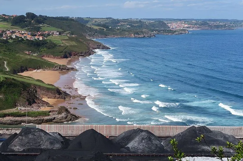 Playa Xivares 1 y 2 en Carreño, Asturias — foto 2 de 6